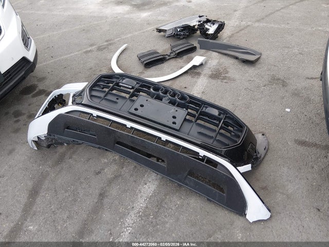 WA1EVAF17MD028402 Audi Q8 Premium Plus 55 Tfsi Quattro Tiptronic