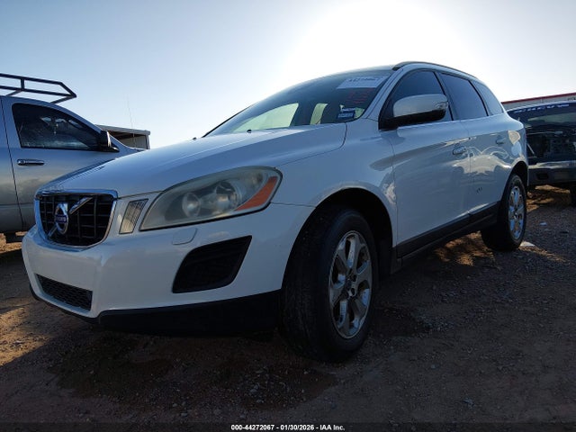 2013 Volvo Xc60 3.2 Premier მანქანა იყიდება აუქციონზე, vin: YV4952DZ8D2429018, აუქციონის ნომერი: 44272067