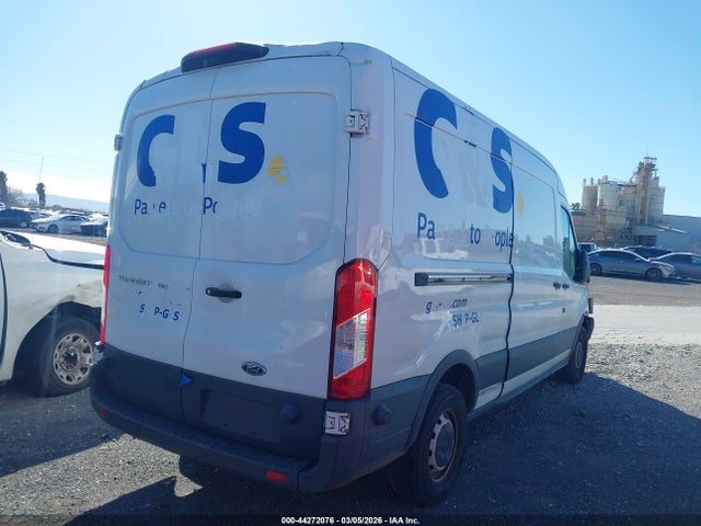 Ford Transit-150 2018 1FTYE2CM1JKA61958 Image 4