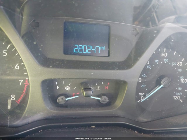 Ford Transit-150 2018 1FTYE2CM1JKA61958 Image 7