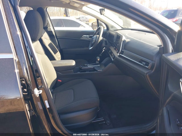 Продажа на аукционе авто 2025 Kia Sportage Lx, vin: KNDPUCDF7S7353008, номер лота: 44272095