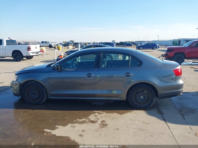 2013 Volkswagen Jetta 2.0l S მანქანა იყიდება აუქციონზე, vin: 3VW1K7AJXDM285269, აუქციონის ნომერი: 44272122