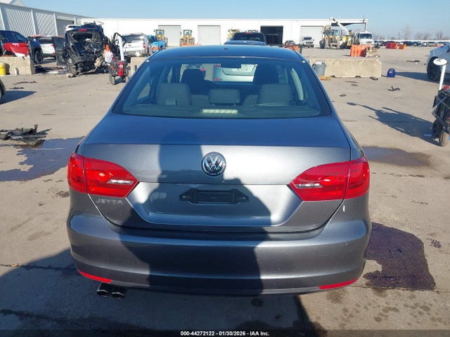 2013 Volkswagen Jetta 2.0l S მანქანა იყიდება აუქციონზე, vin: 3VW1K7AJXDM285269, აუქციონის ნომერი: 44272122