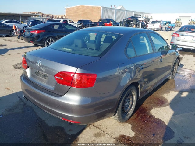 2013 Volkswagen Jetta 2.0l S მანქანა იყიდება აუქციონზე, vin: 3VW1K7AJXDM285269, აუქციონის ნომერი: 44272122