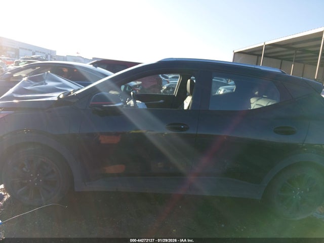 1G1FY6S04P4202998 Chevrolet Bolt Euv Fwd Lt