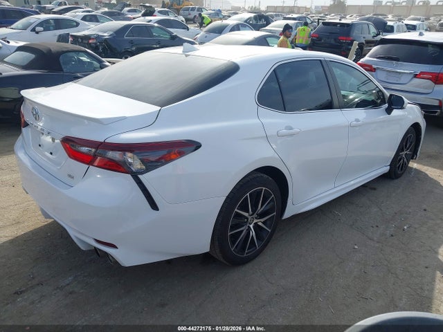 4T1G11AK3PU769396 Toyota CAMRY SE