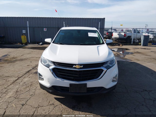 2GNAXJEV5J6188587 Chevrolet EQUINOX LT