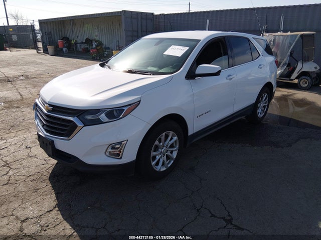 2GNAXJEV5J6188587 Chevrolet EQUINOX LT