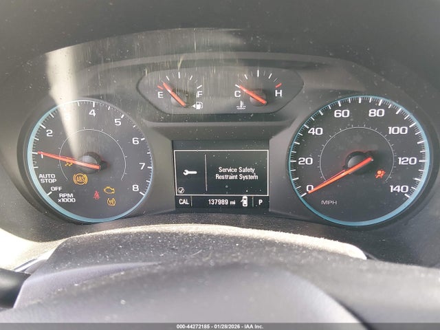 2GNAXJEV5J6188587 Chevrolet EQUINOX LT