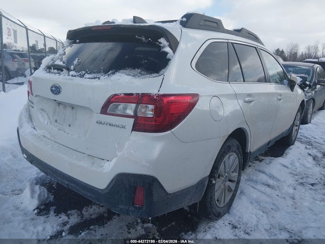 2018 SUBARU OUTBACK 4S4BSACC9J3335266 Photo 3