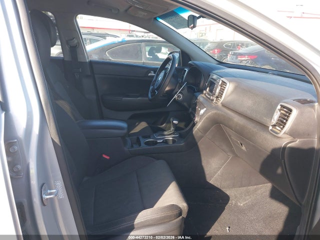 2019 KIA SPORTAGE KNDPM3AC4K7619398 Photo 4