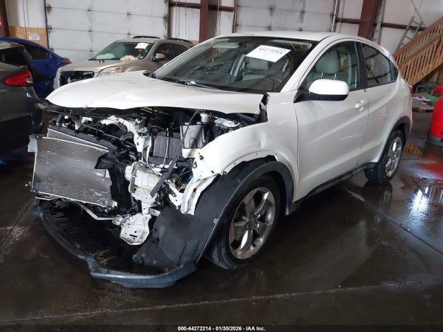 2018 HONDA HR-V 3CZRU5H35JM711709 Photo 1
