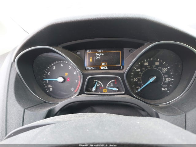 1FADP3K21FL262474 Ford FOCUS SE
