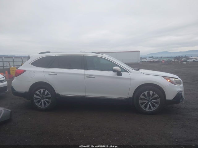 Продаж на аукціоні авто 2019 Subaru Outback 2.5i Touring, vin: 4S4BSATCXK3345676, номер лоту: 44272254