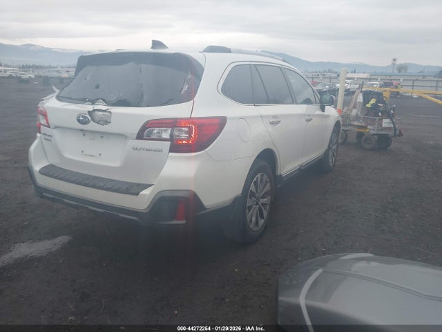 Продаж на аукціоні авто 2019 Subaru Outback 2.5i Touring, vin: 4S4BSATCXK3345676, номер лоту: 44272254