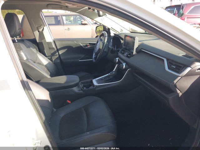 2021 TOYOTA RAV4 HYBRID 4T3D6RFV8MU036897 Photo 4