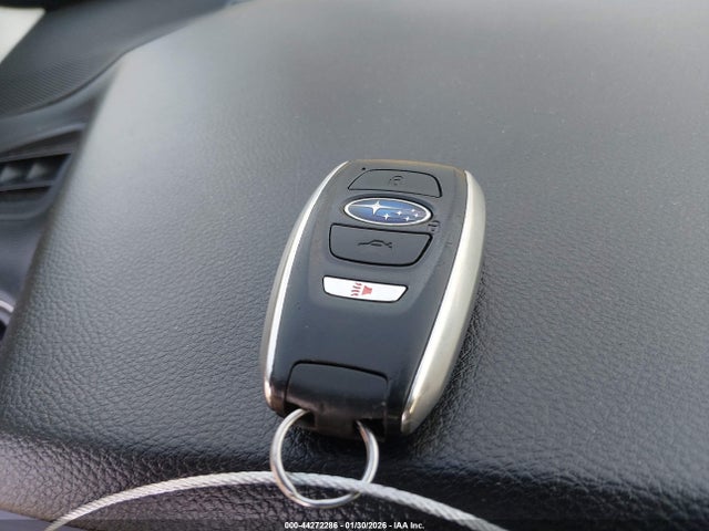 Subaru Legacy 2.5i Limited 2017 4S3BNAK67H3010889 Image 11