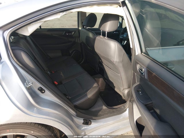 Subaru Legacy 2.5i Limited 2017 4S3BNAK67H3010889 Image 8