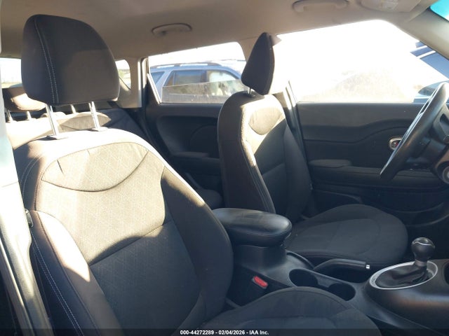 KNDJN2A28H7484861 KIA Soul