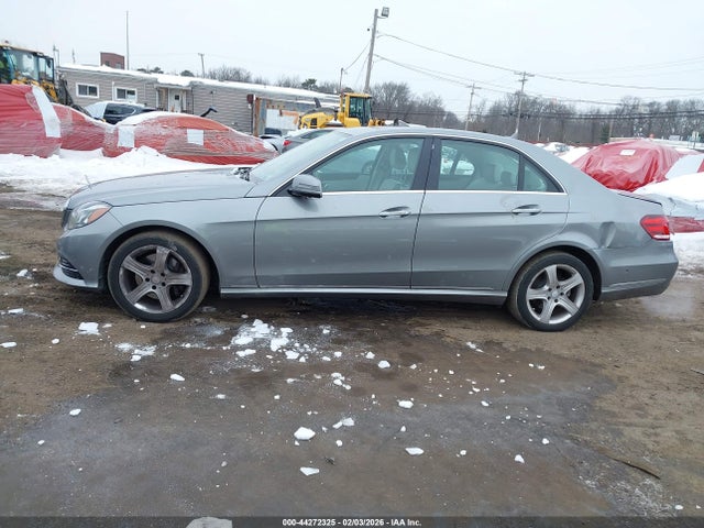 44272325 :رقم المزاد ، WDDHF8JBXEA835207 vin ، 2014 Mercedes-benz E 350 4matic مزاد بيع
