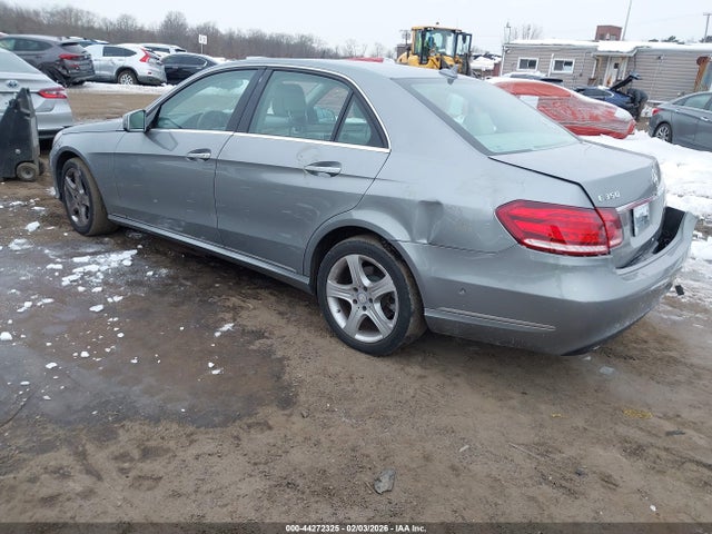 44272325 :رقم المزاد ، WDDHF8JBXEA835207 vin ، 2014 Mercedes-benz E 350 4matic مزاد بيع