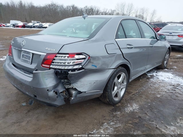 44272325 :رقم المزاد ، WDDHF8JBXEA835207 vin ، 2014 Mercedes-benz E 350 4matic مزاد بيع