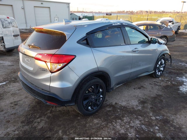 3CZRU6H17NM723905 Honda Hr-v Awd Sport