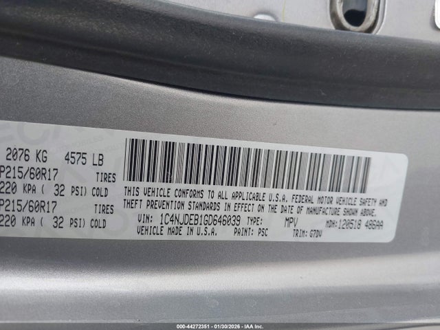 1C4NJDEB1GD646039 Jeep Compass Latitude