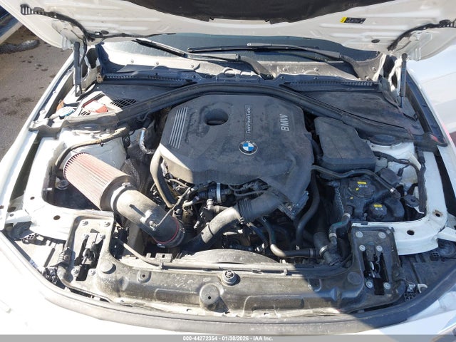 WBA8B9G5XJNU96929 BMW 330I