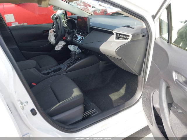 Toyota COROLLA LE 2026 JTDB4MEEXT3035236 Image 5