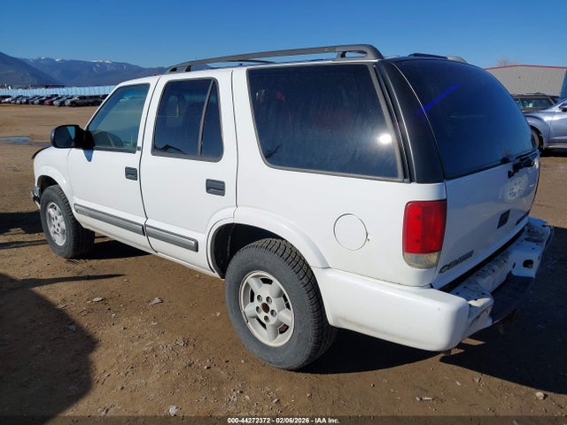 2000 CHEVROLET BLAZER 1GNDT13WXY2220915 Photo 2