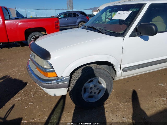 2000 CHEVROLET BLAZER 1GNDT13WXY2220915 Photo 5
