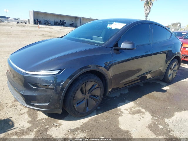 2026 TESLA MODEL Y 7SAYGDED1TF456373 Photo 1