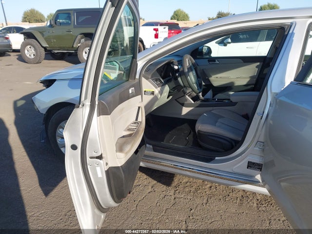 KMHE24L13GA013997 Hyundai Sonata Hybrid Se