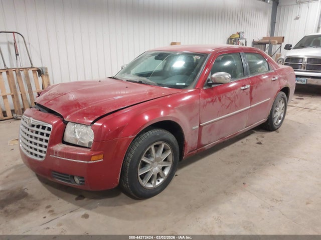 44272424 :رقم المزاد ، 2C3CK5CV8AH144151 vin ، 2010 Chrysler 300 Touring/signature Series مزاد بيع
