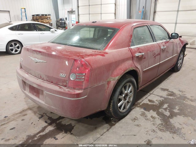 44272424 :رقم المزاد ، 2C3CK5CV8AH144151 vin ، 2010 Chrysler 300 Touring/signature Series مزاد بيع