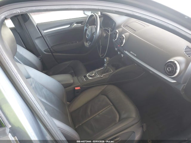 2016 AUDI A3 WAUB8GFF9G1064206 Photo 4