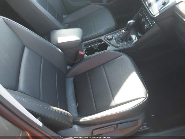 Продажа на аукционе авто 2021 Volkswagen Tiguan 2.0t Se/2.0t Se R-line Black/2.0t Sel, vin: 3VV2B7AX5MM131050, номер лота: 44272479