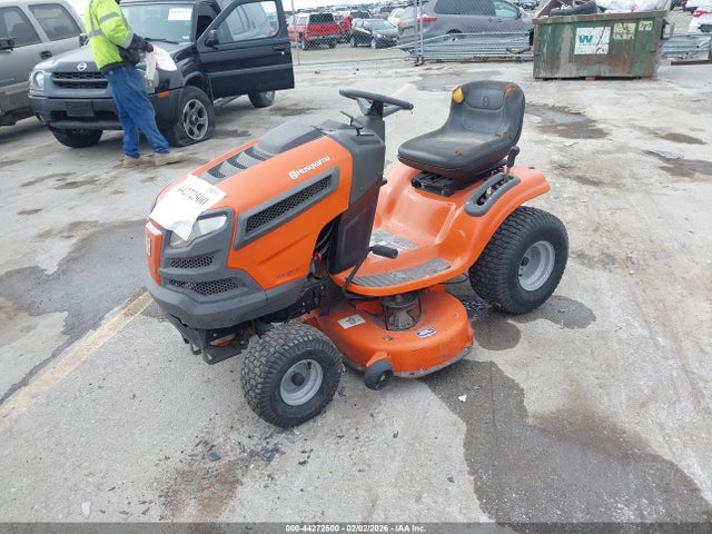Продаж на аукціоні авто 2019 Husqvarna Yth18542, vin: 100217D009288, номер лоту: 44272500