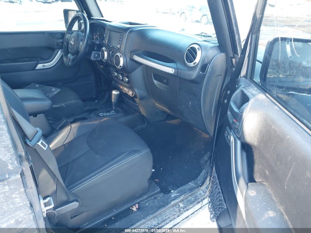 2015 JEEP WRANGLER 1C4BJWCG4FL620388 Photo 4