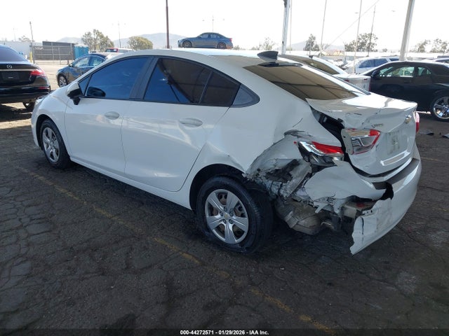 1G1BC5SM4H7179832 Chevrolet Cruze Ls Auto