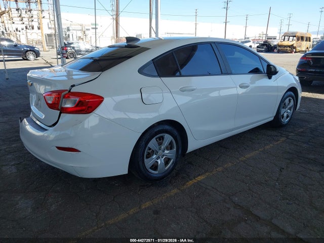 1G1BC5SM4H7179832 Chevrolet Cruze Ls Auto