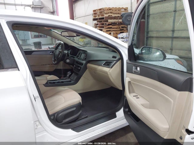5NPE24AF5FH219431 Hyundai SONATA SE