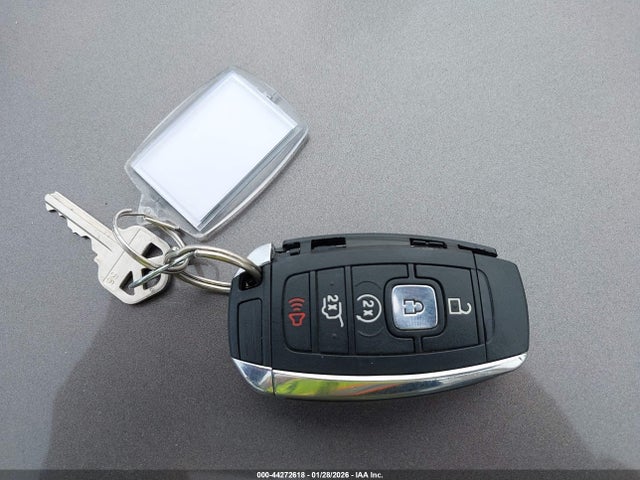 Lincoln Mkc Reserve 2019 5LMCJ3D9XKUL27708 Image 11