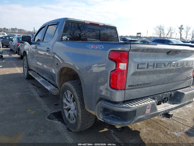 2021 CHEVROLET SILVERADO 1500 1GCUYEED5MZ271057 Photo 2