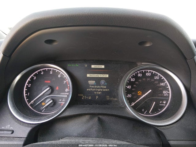 4T1B11HK3JU015308 Toyota CAMRY XLE