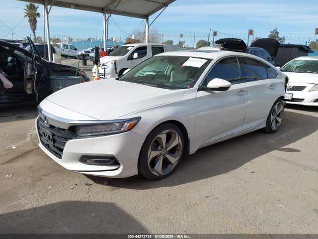 1HGCV2F93JA016027 Honda Accord Touring 2.0t