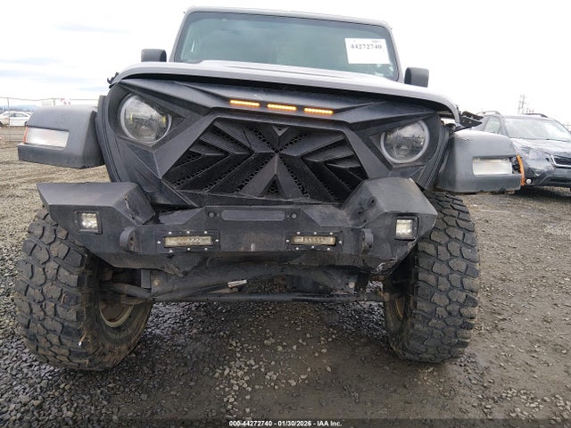 2019 JEEP WRANGLER UNLIMITED 1C4HJXDG3KW646360 Photo 5
