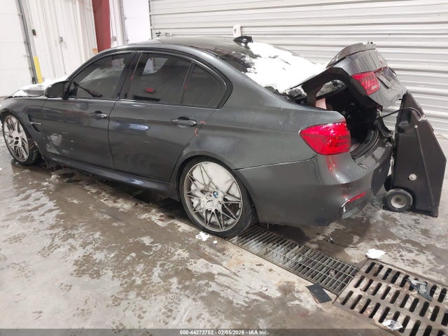 2016 BMW M3 WBS8M9C56G5E68536 Photo 2