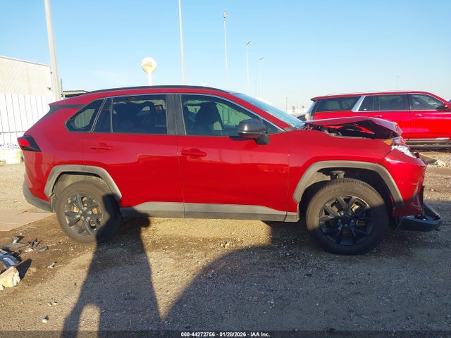 2T3H1RFV9MW174948 Toyota RAV4 LE